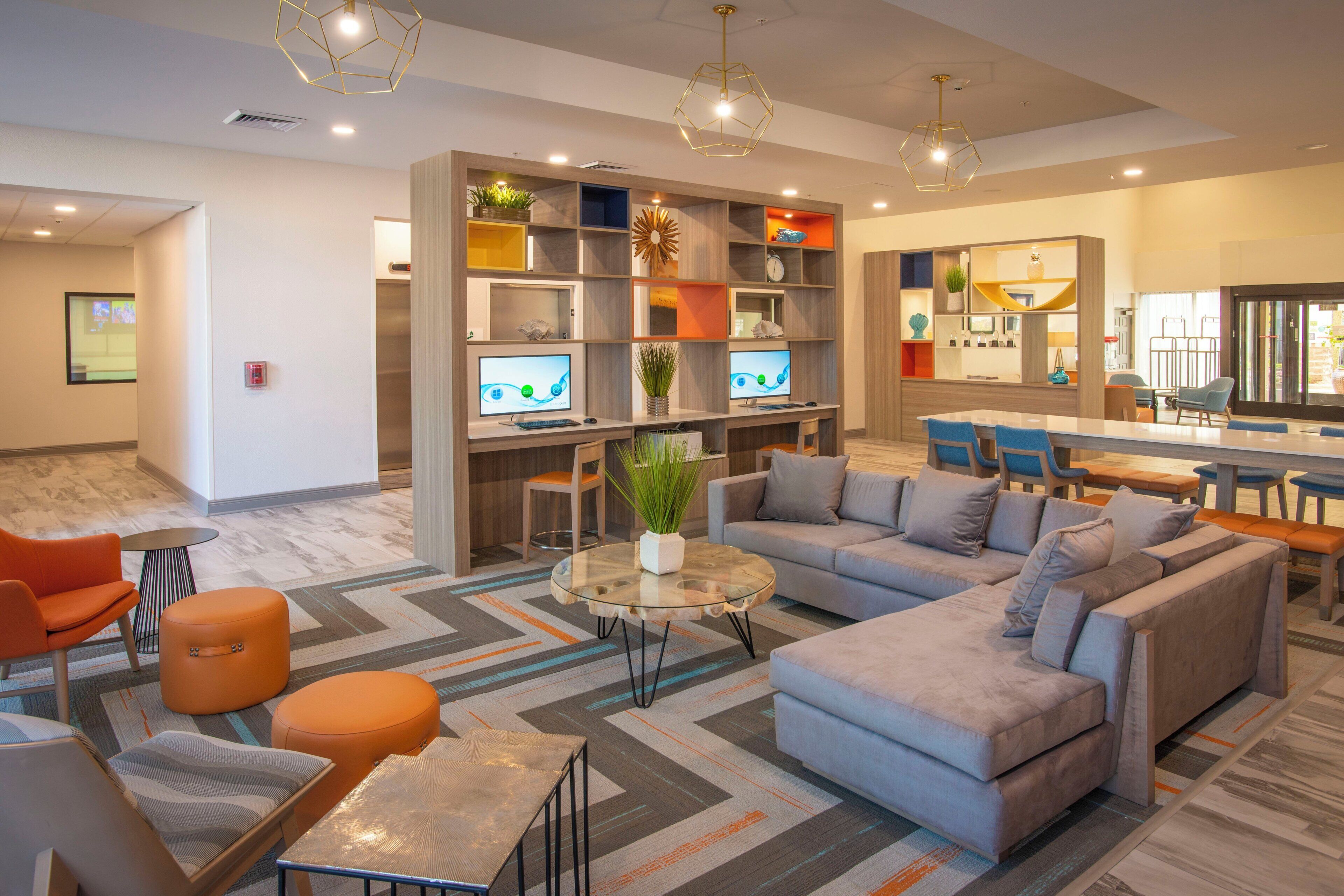Photo - Holiday Inn Pensacola   University Area, An Ihg