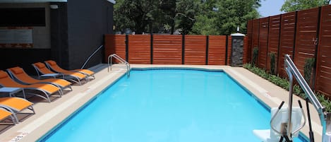Piscine extérieure