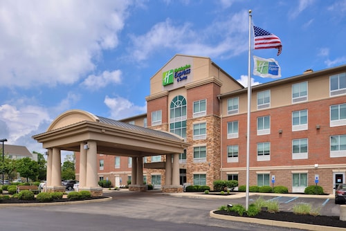 Holiday Inn Express & Suites Cincinnati - Mason by IHG