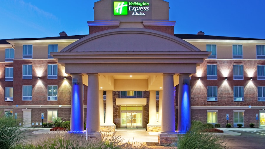 Holiday Inn Express & Suites Cincinnati - Mason by IHG