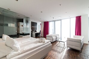 Komfort Double Room | 低過敏寢具、迷你吧、客房內保險箱、書桌