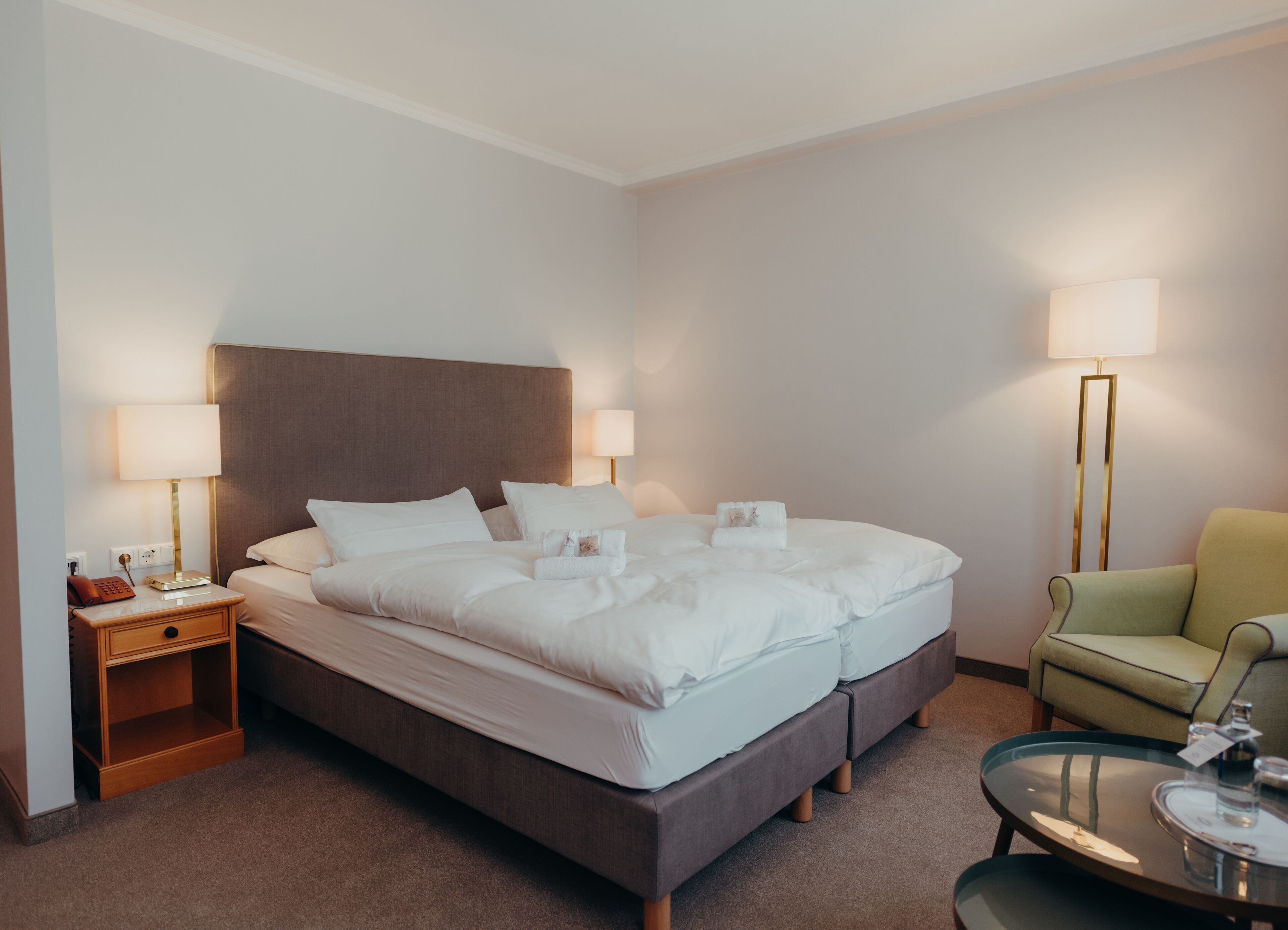 Classic-Doppelzimmer | Hochwertige Bettwaren, Daunenbettdecken, Pillowtop-Betten, Minibar