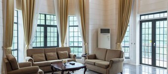 Ramada Plaza Sino Bay Shanghai