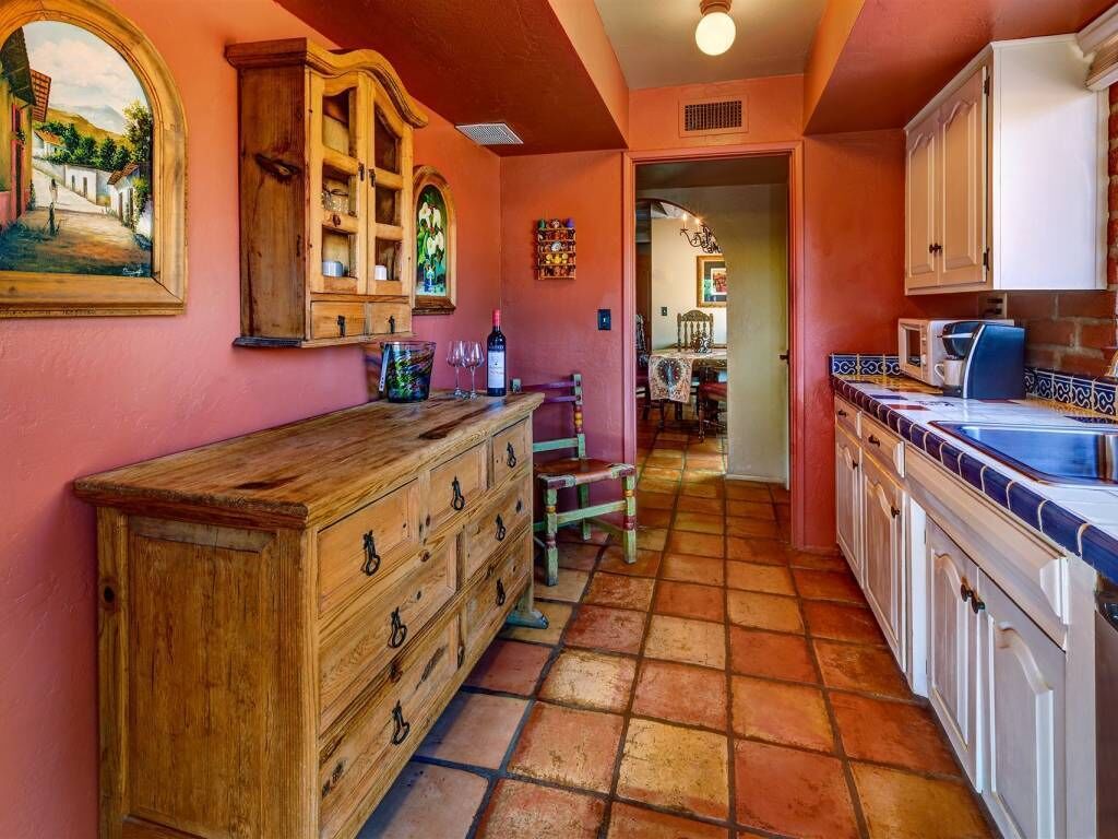 room, 1 king bed (casita) | private kitchenette | coffee/tea maker