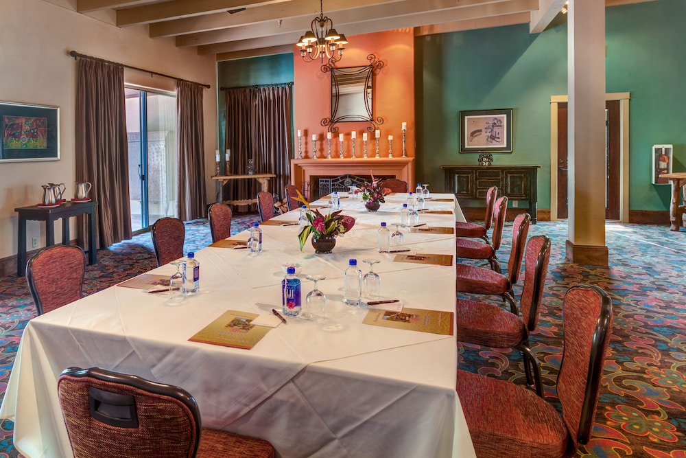 Hacienda Del Sol Guest Ranch Resort by null