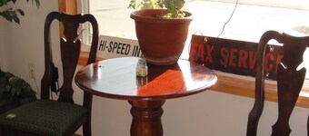 Trails West Motel