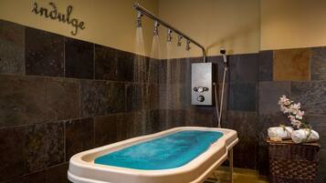 Soins corporels, soins d'aromathérapie, massages aux pierres chaudes