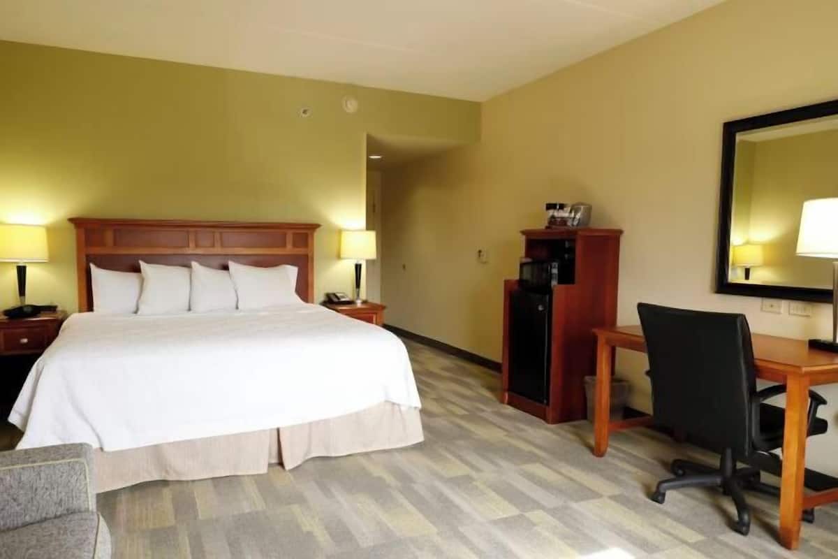 In-room safe, desk, laptop workspace, blackout drapes
