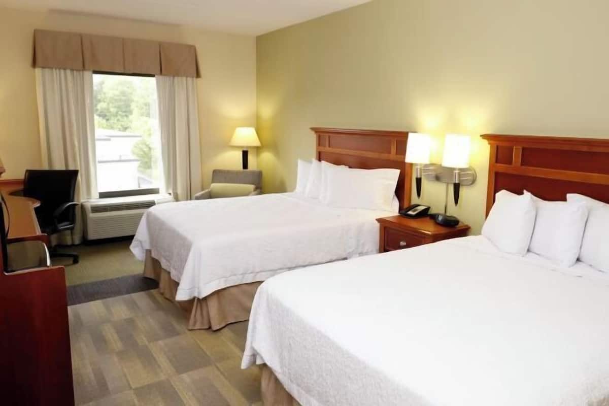 In-room safe, desk, laptop workspace, blackout drapes