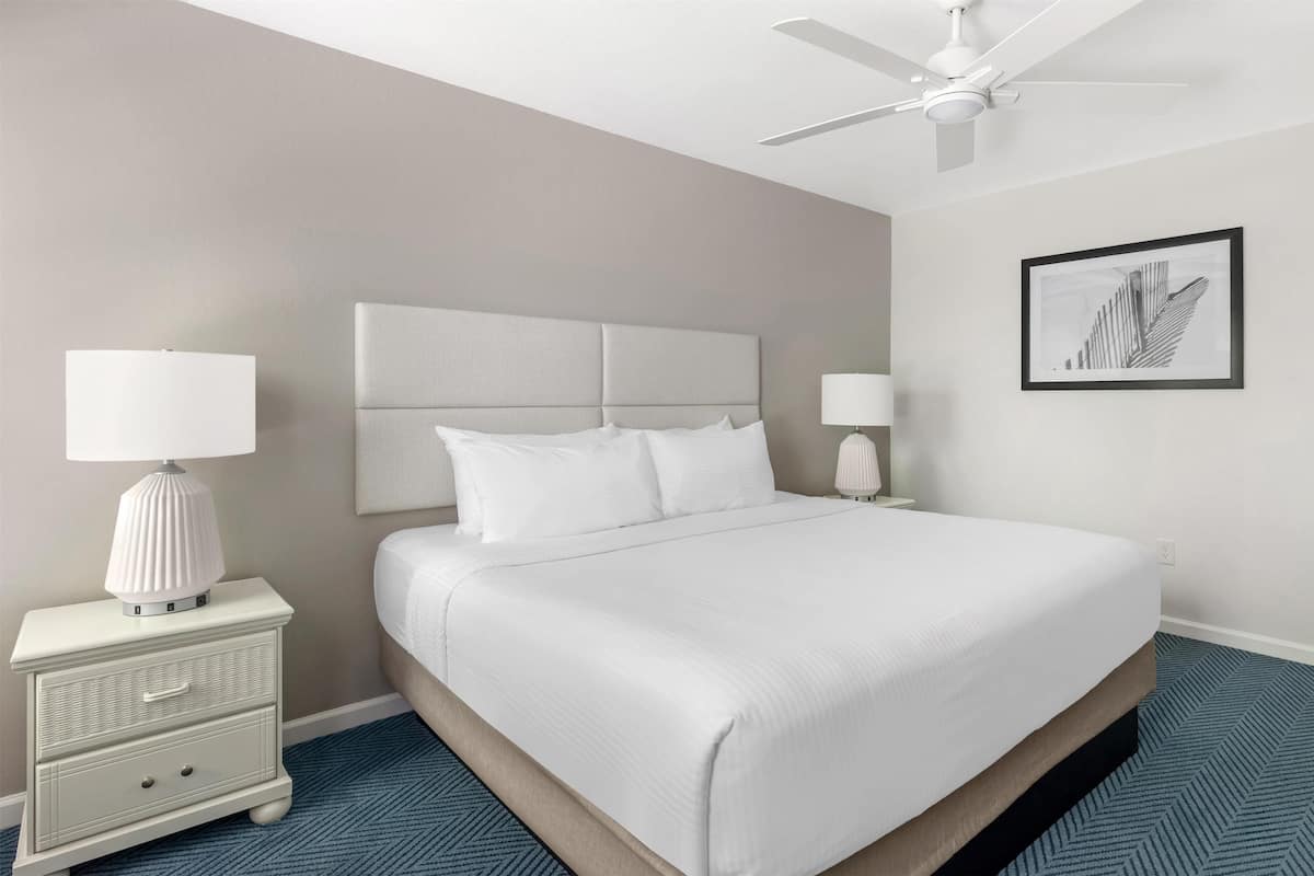 1 bedroom, premium bedding, iron/ironing board, free WiFi