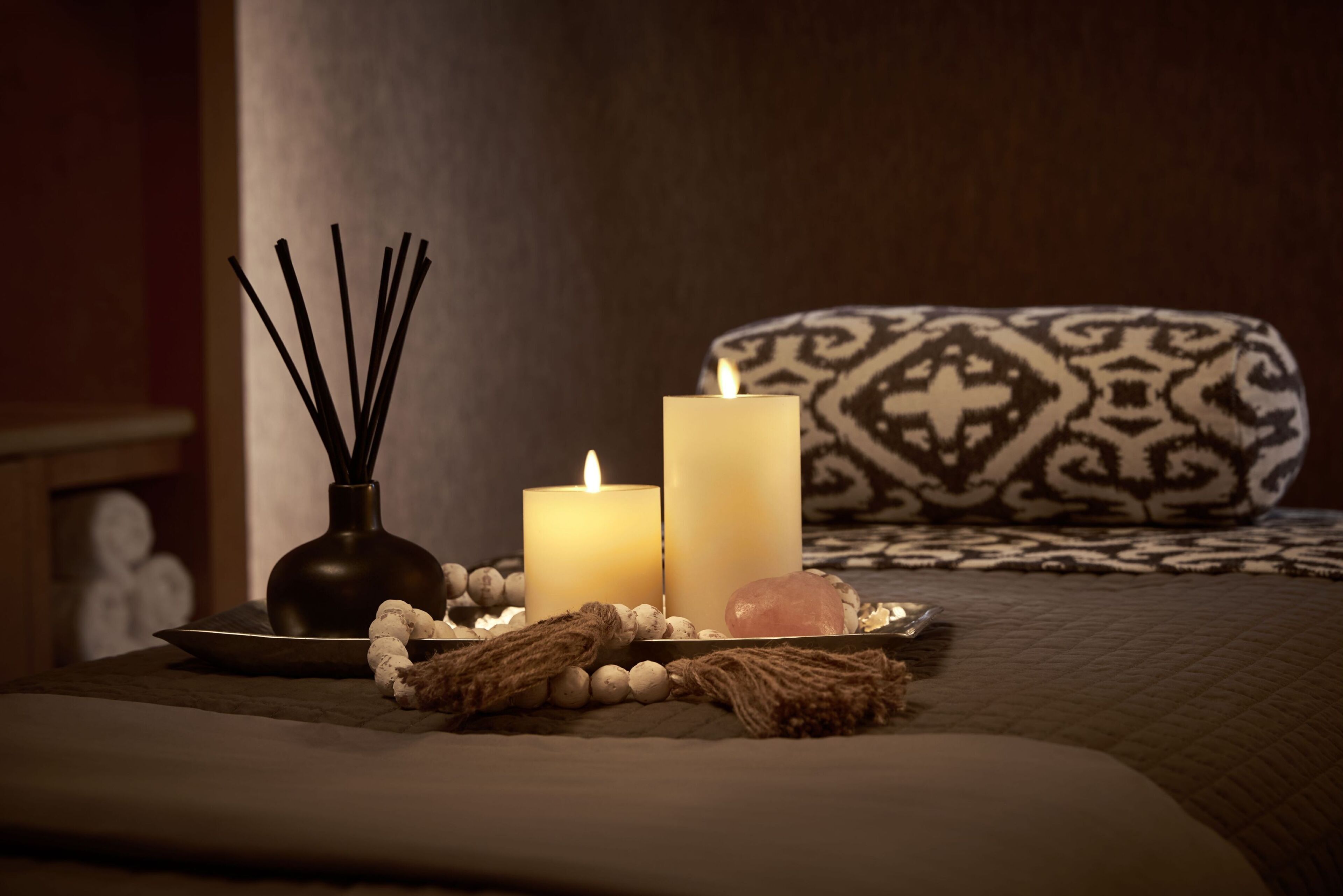 sauna, steam room, body treatments, hydrotherapy, hot stone massages