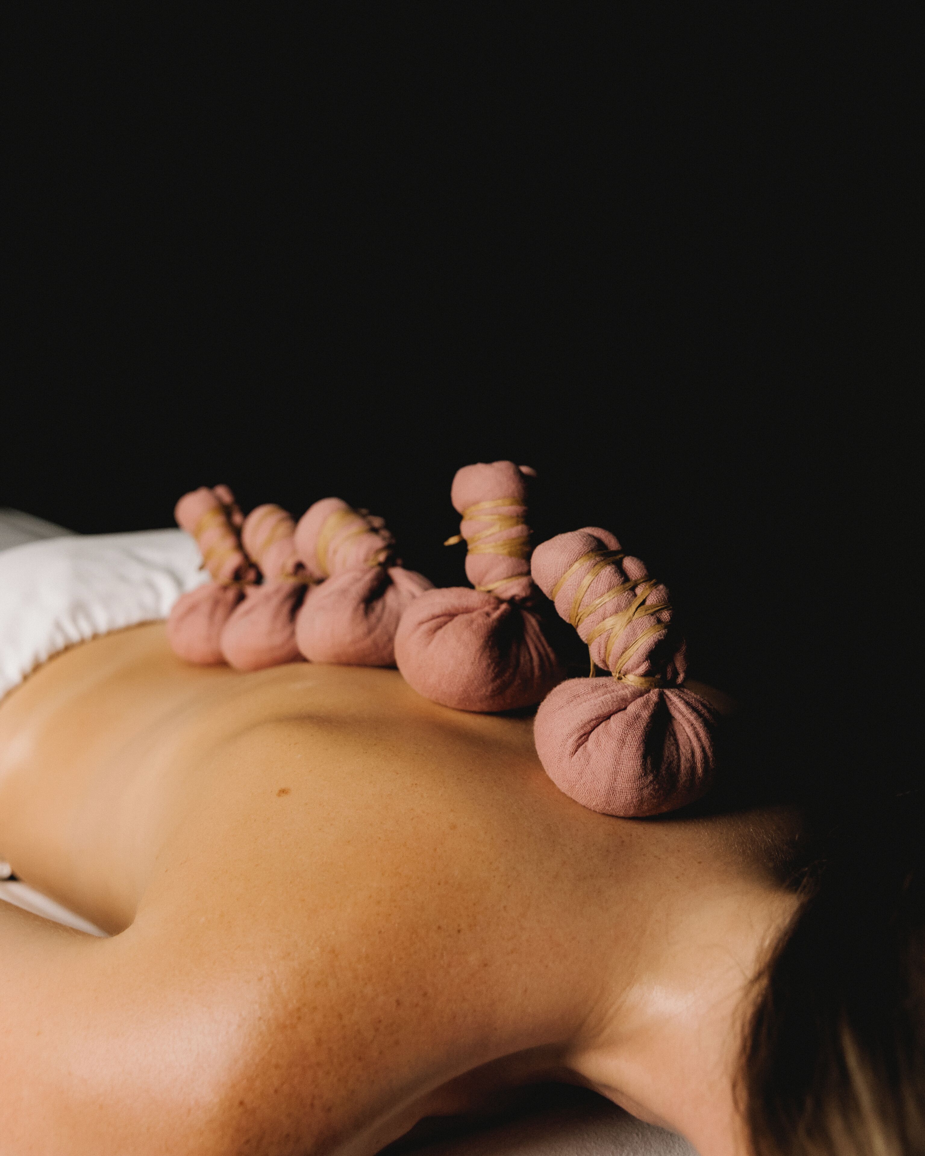 Couples treatment rooms, hot tub, steam room, body treatments
