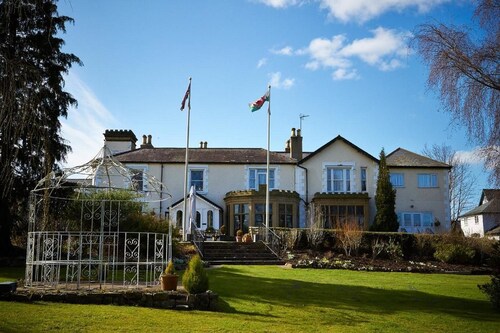 Northop Hall