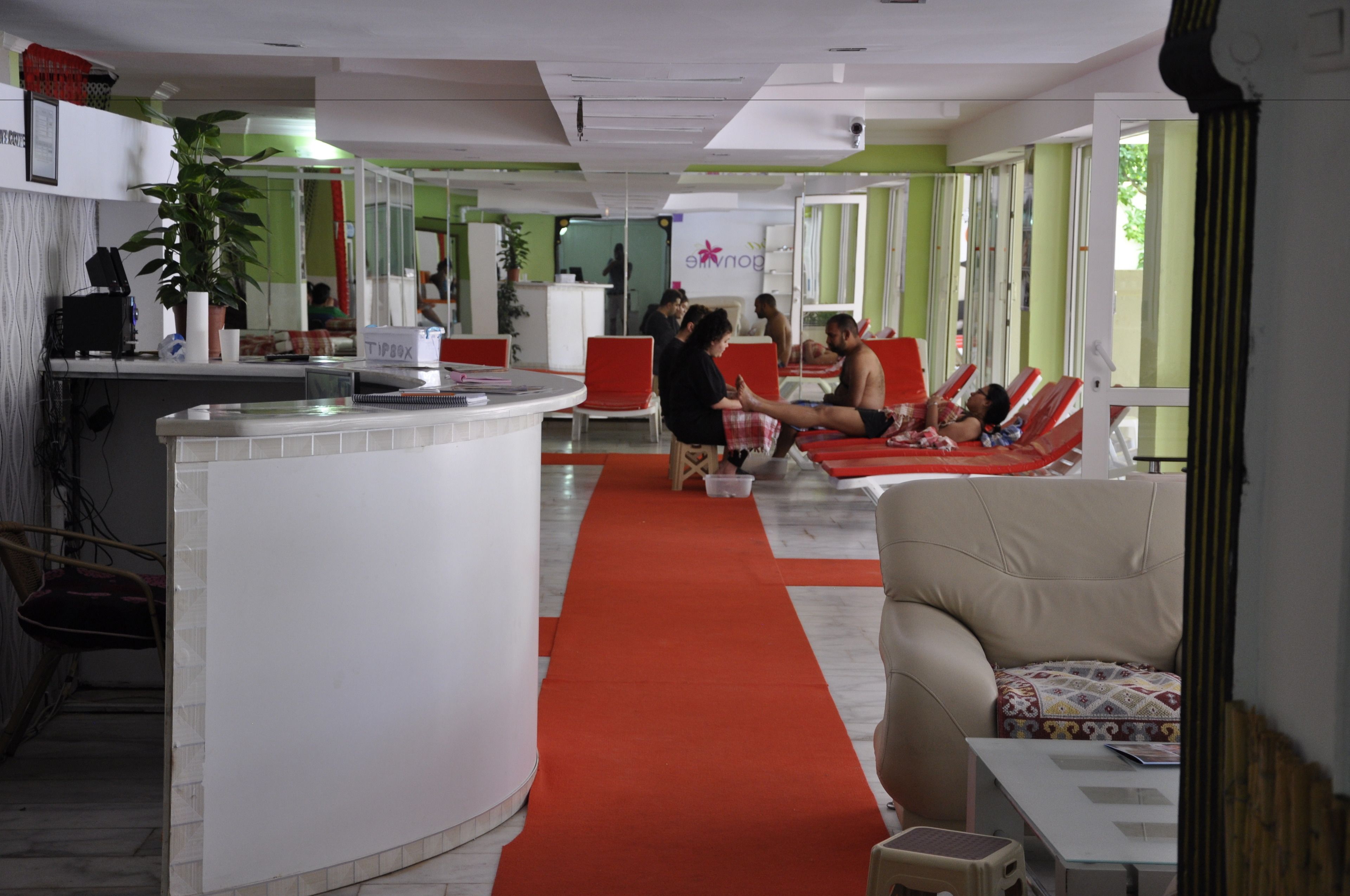 Photo - Begonville Hotel