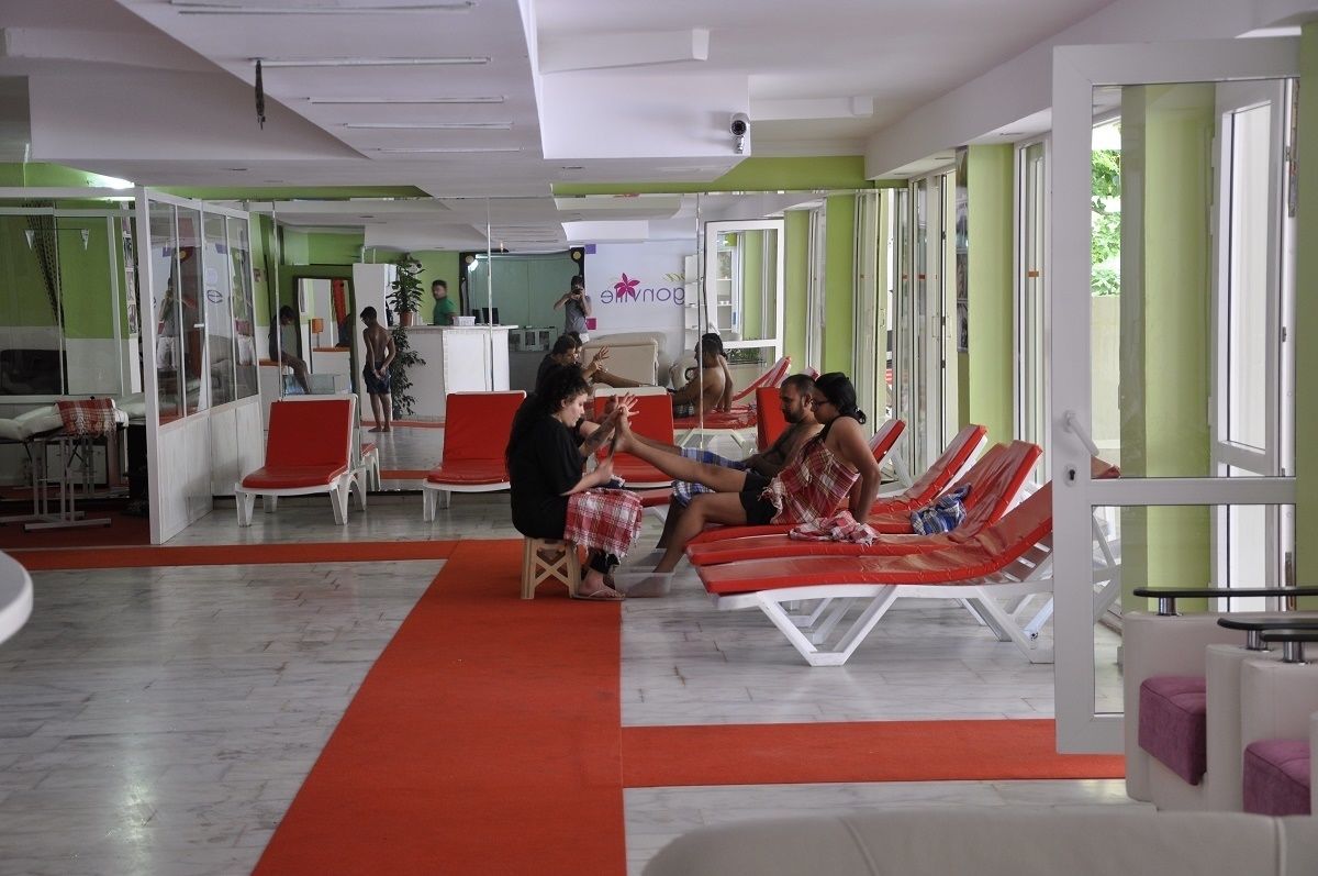 Photo - Begonville Hotel