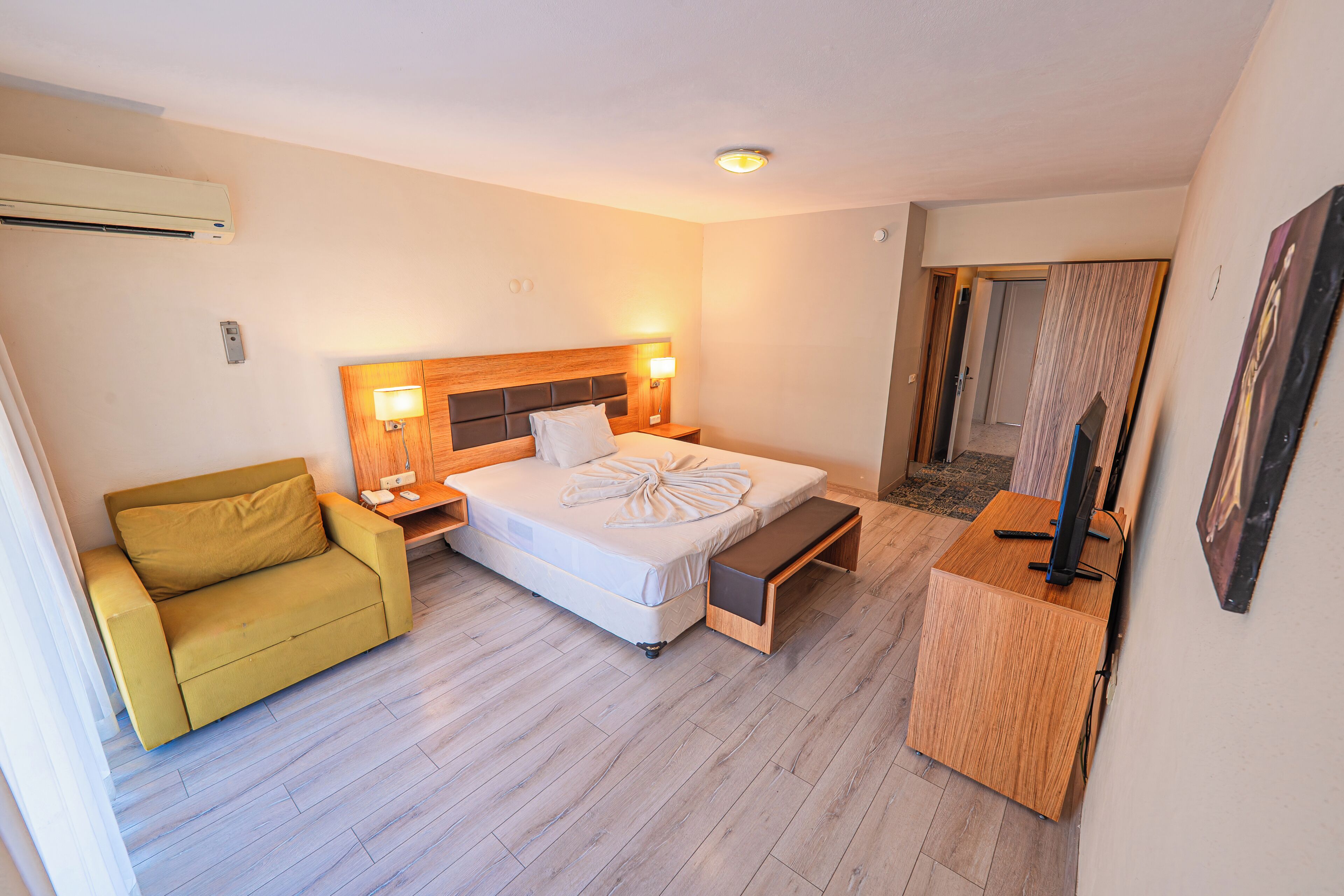 Habitación estándar | Minibar, cunas gratuitas, wifi y ropa de cama
