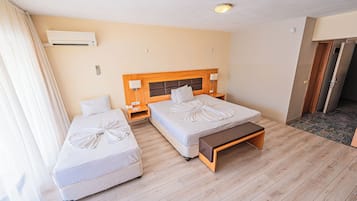 Suite, 1 Bedroom | Minibar, free cots/infant beds, WiFi, bed sheets