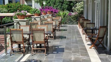 Khu tiếp khách ở sảnh