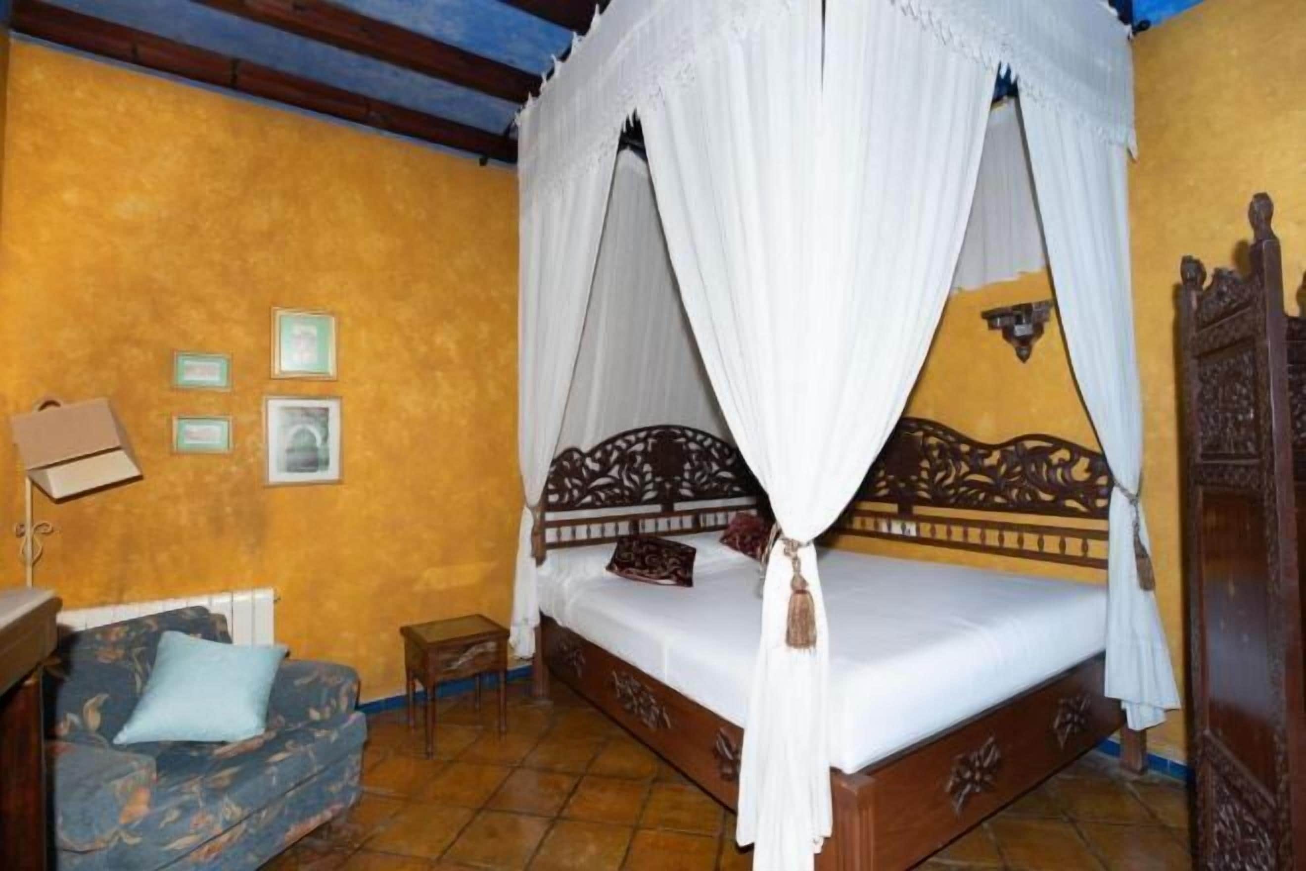 Wi-Fi de cortesia, roupa de cama