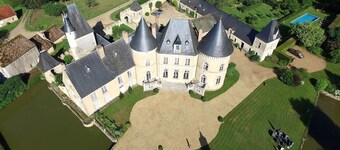 Chateau De Vauloge