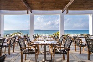 Desayuno buffet incluido todos los días