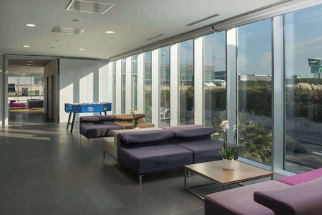Lobby. NH Orio al Serio