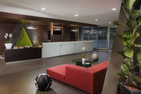 Lobby. NH Orio al Serio