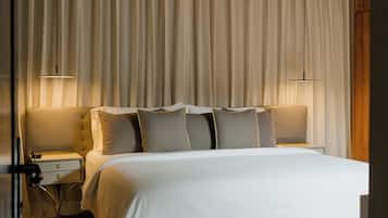 Ropa de cama de alta calidad y minibar