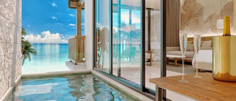 Dunas Private Pool Ocean View Top Floor Suite | Premium bedding, down comforters, free minibar, in-room safe