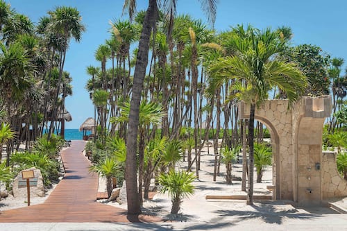 Private beach, white sand, beach cabanas, sun-loungers