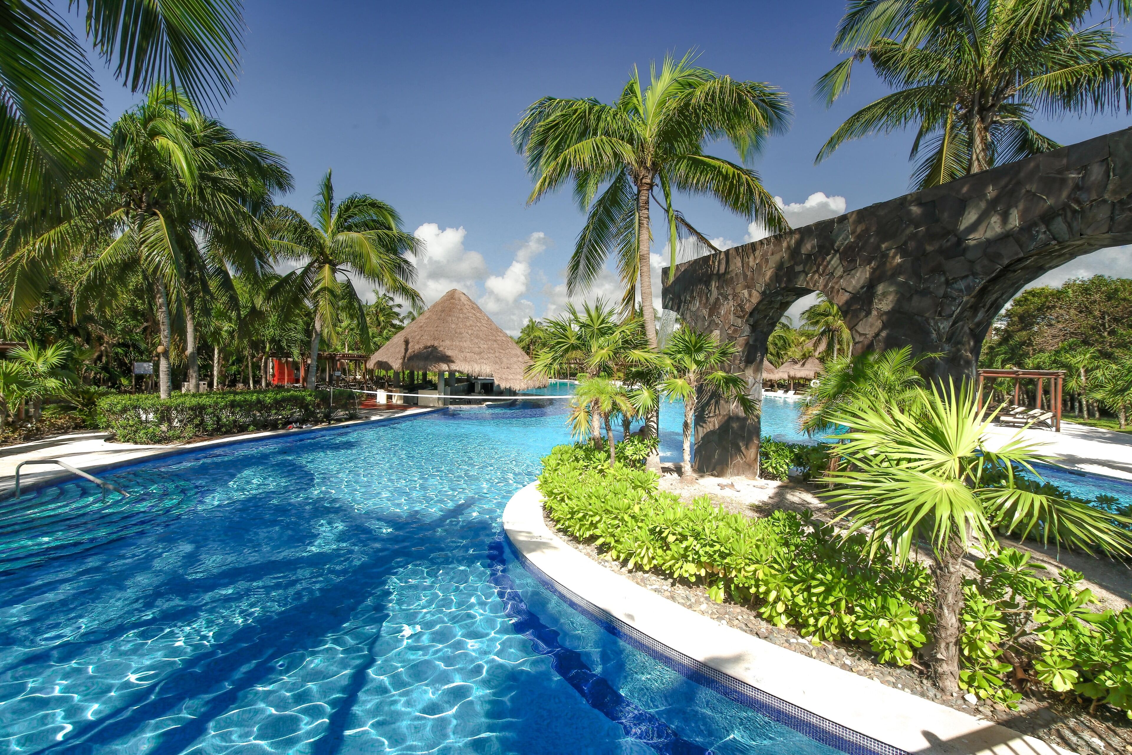 3 outdoor pools, open 7:00 AM to 7:00 PM, cabanas (surcharge)