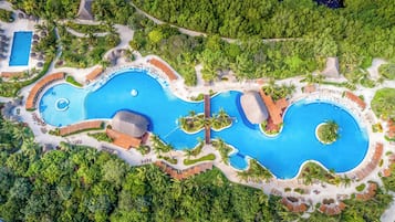 3 outdoor pools, open 7:00 AM to 7:00 PM, cabanas (surcharge)