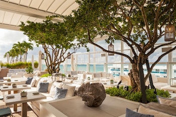 3 restaurants; breakfast, lunch, and dinner served at 1 Hotel South Beach