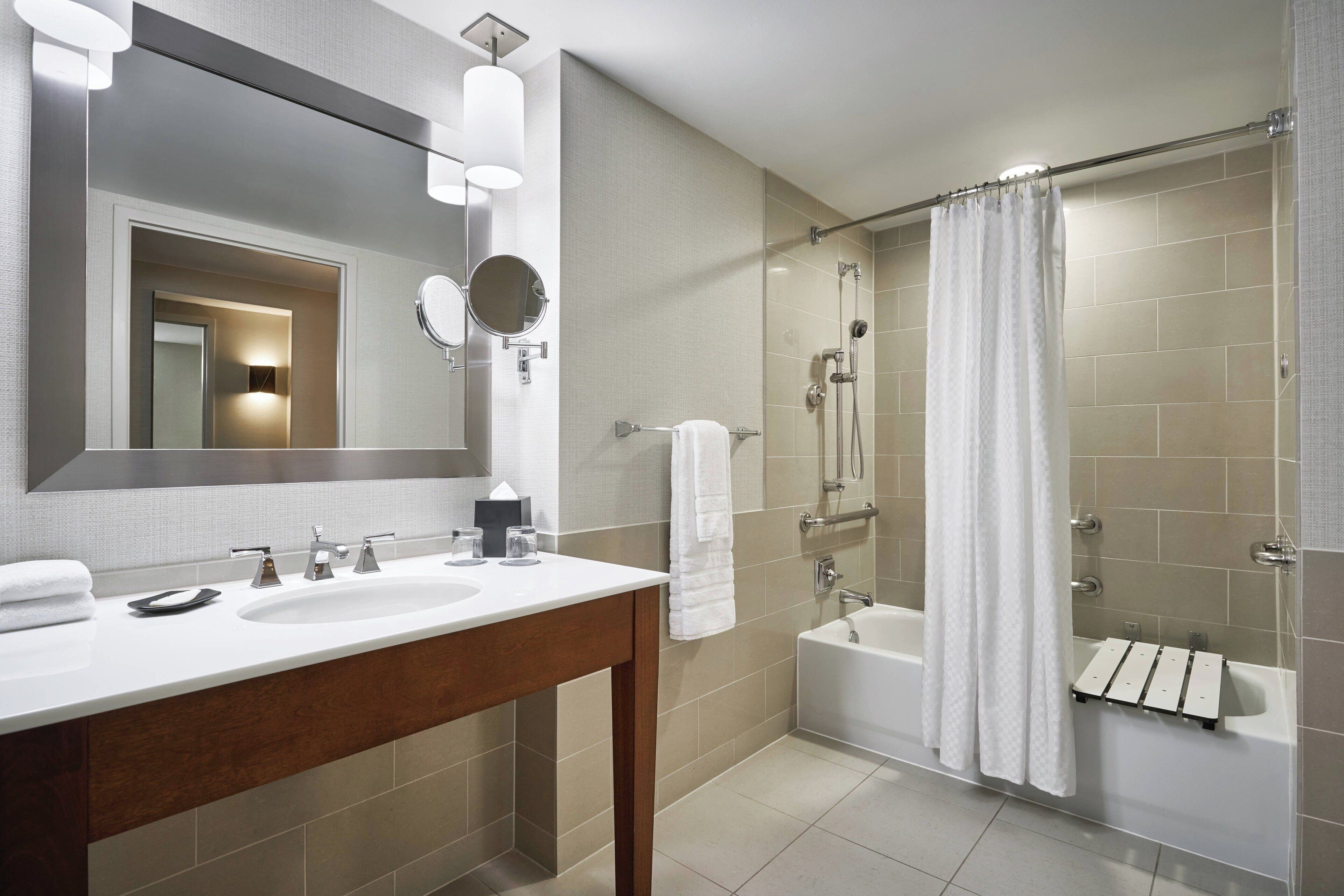 combined shower/bathtub, free toiletries, hair dryer, bathrobes