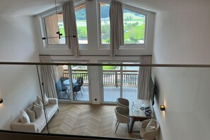 Suite (Garten-Zeit) | Allergitestet sengetøy, safe på rommet og skrivebord