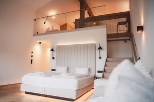 Suíte (Garten-Zeit) | Roupas de cama antialérgicas, cofres nos quartos, escrivaninha