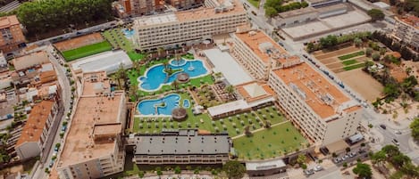Ngoại thất