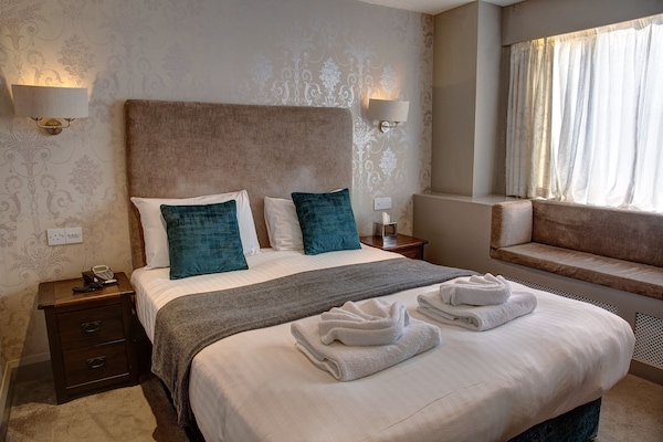 Lyxigt dubbelrum | Strykjärn/strykbräda, gratis wi-fi och sängkläder