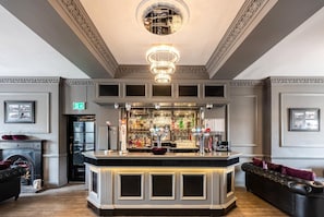 Bar (en el alojamiento)