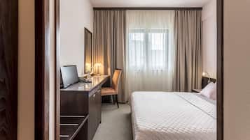 Minibar, in-room safe, desk, blackout curtains