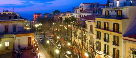 Bagian depan properti