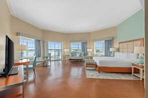 Executive Suite, 1 King Bed, Lake View | Pillowtop beds, in-room safe, desk, laptop workspace