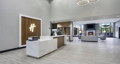 Holiday Inn Quincy East by IHG