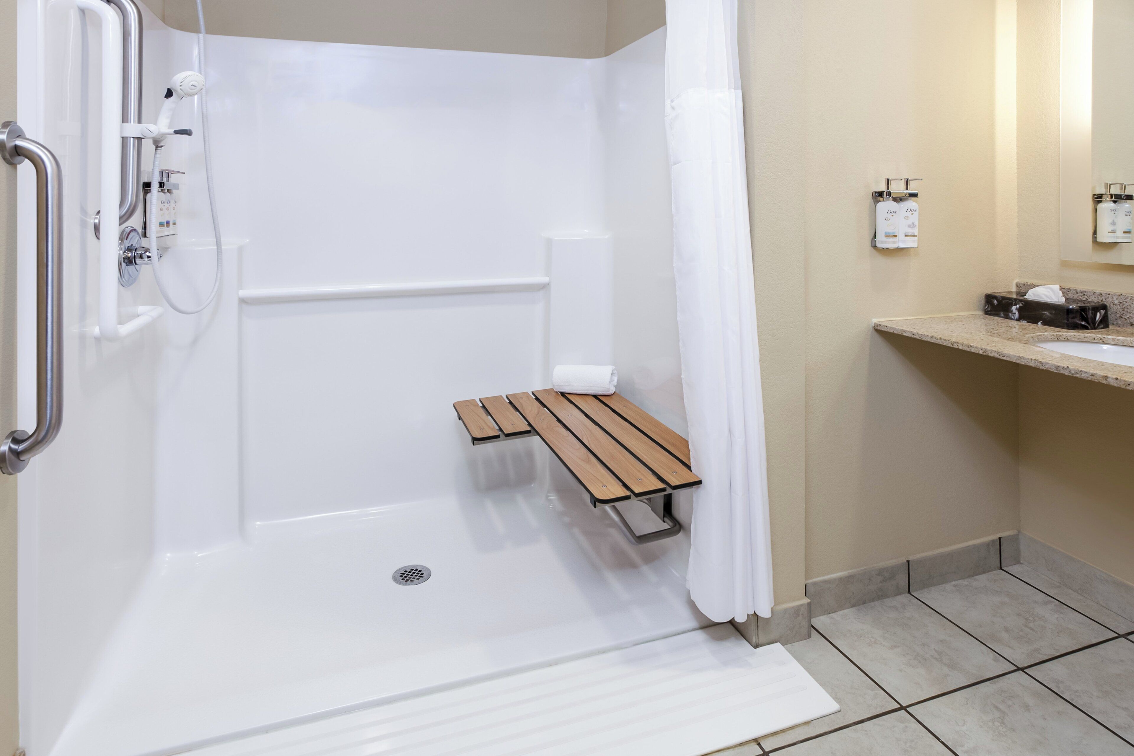 Hair dryer, towels