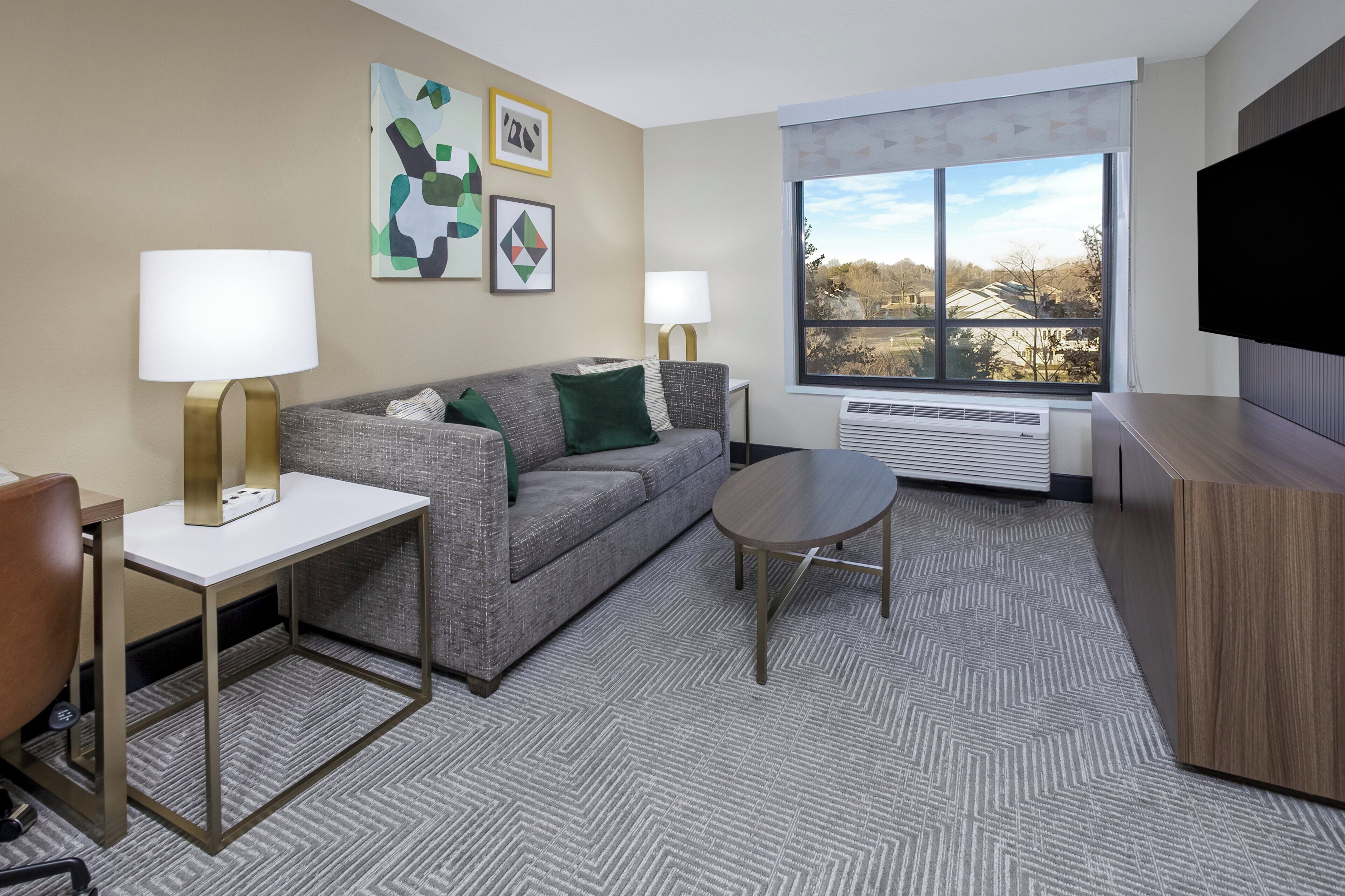 Premium bedding, pillowtop beds, in-room safe, desk