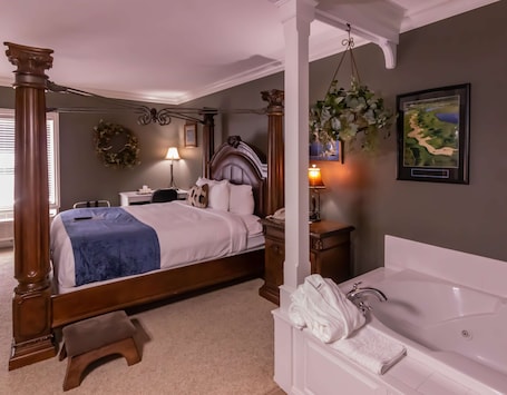 Pillow-top beds, desk, blackout curtains, soundproofing. Depot Inn and Suites