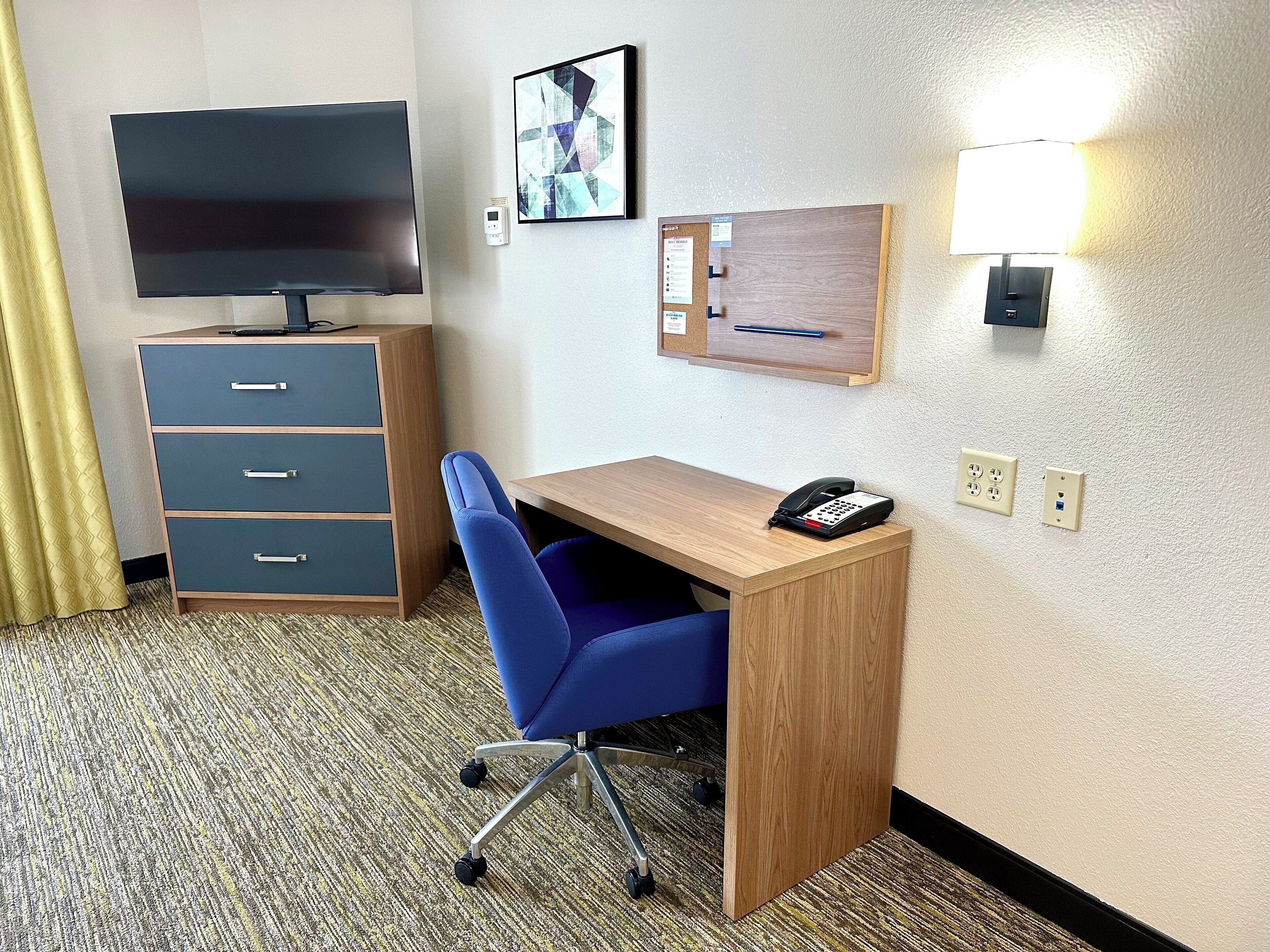 down duvets, in-room safe, desk, iron/ironing board