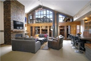 Penthouse, 3 Bedrooms | Living area | LCD TV, pay movies - The Lodge at Mountaineer Square, A Vail Resorts Property (Crested Butte)
