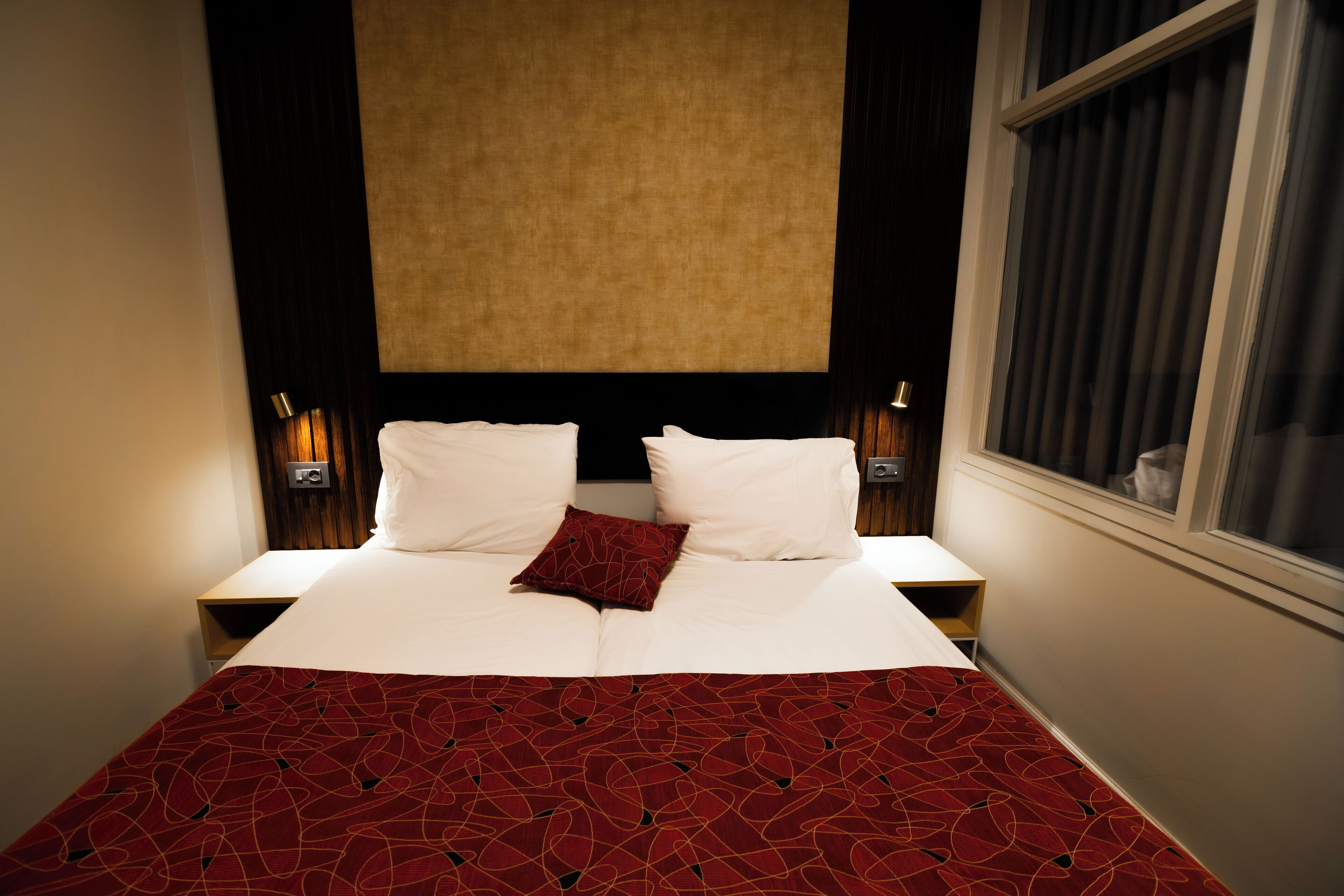 In-room safe, desk, blackout drapes, WiFi (free)