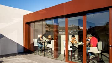 Daily buffet breakfast (EUR 15 per person)